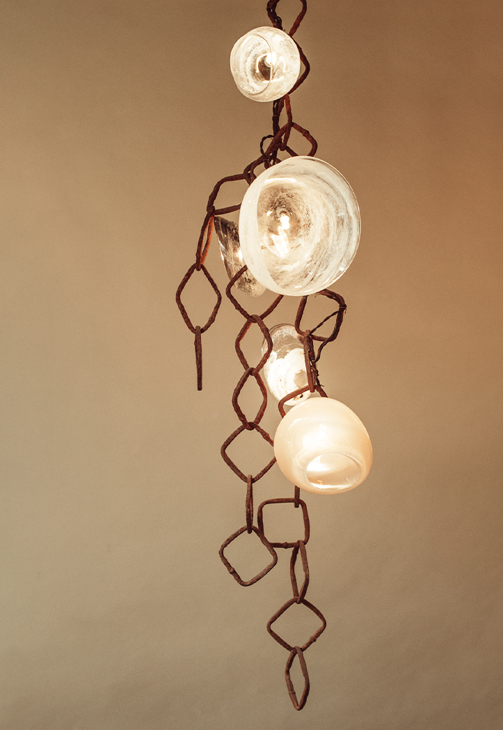 Barnacle Chain Light